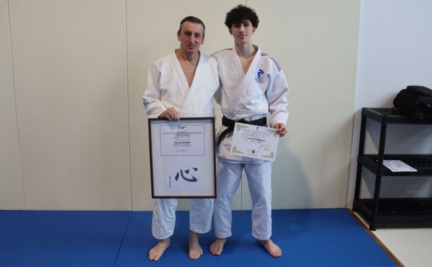 Remise du Trophée Henri COURTINE pour notre coach